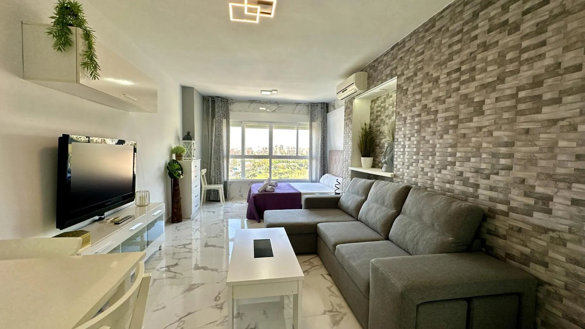 Ferienwohnung Moderno Loft En La Colina Torremolinos